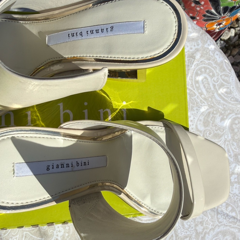 Gianni Bini Zeema Sculptural Heel Sandals – Eggshell Ivory – Size 8.5M – NWT - Picture 5 of 8